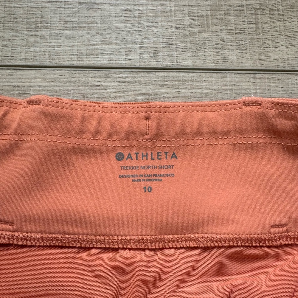 Athleta Women's Trekkie High-Waisted Coral Shorts - Picture 3 of 7